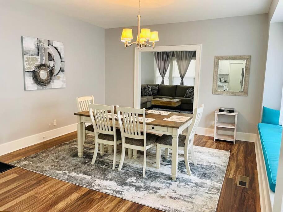 Cherry Street Luxury- Shopping-Dining-By Downtown And Hospitals Tulsa Exteriör bild